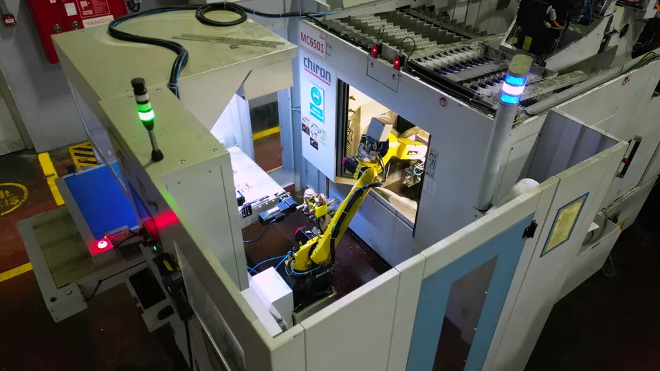 M12L on a Chiron machining center, seen from above